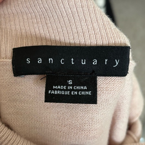 Sanctuary Mock Neck Button Detail Sweater in Apricot, Small - Picture 11 of 12